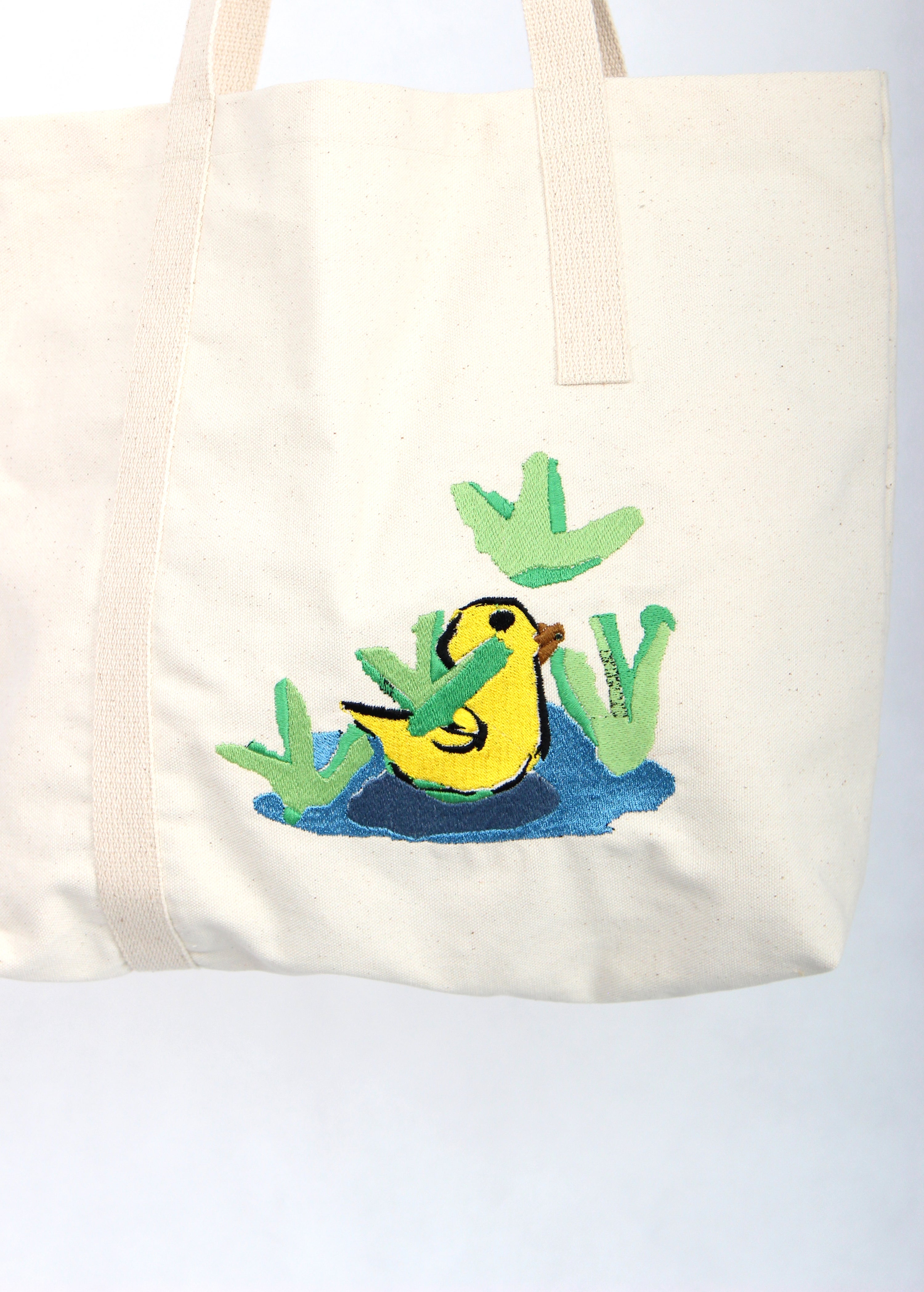 手繪感黃色小鴨在池中 刺繡帆布袋子 Yellow duck in pond tote bag