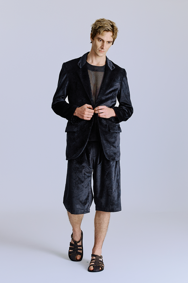 黑色絲絨休閒短褲  Cropped Trousers
