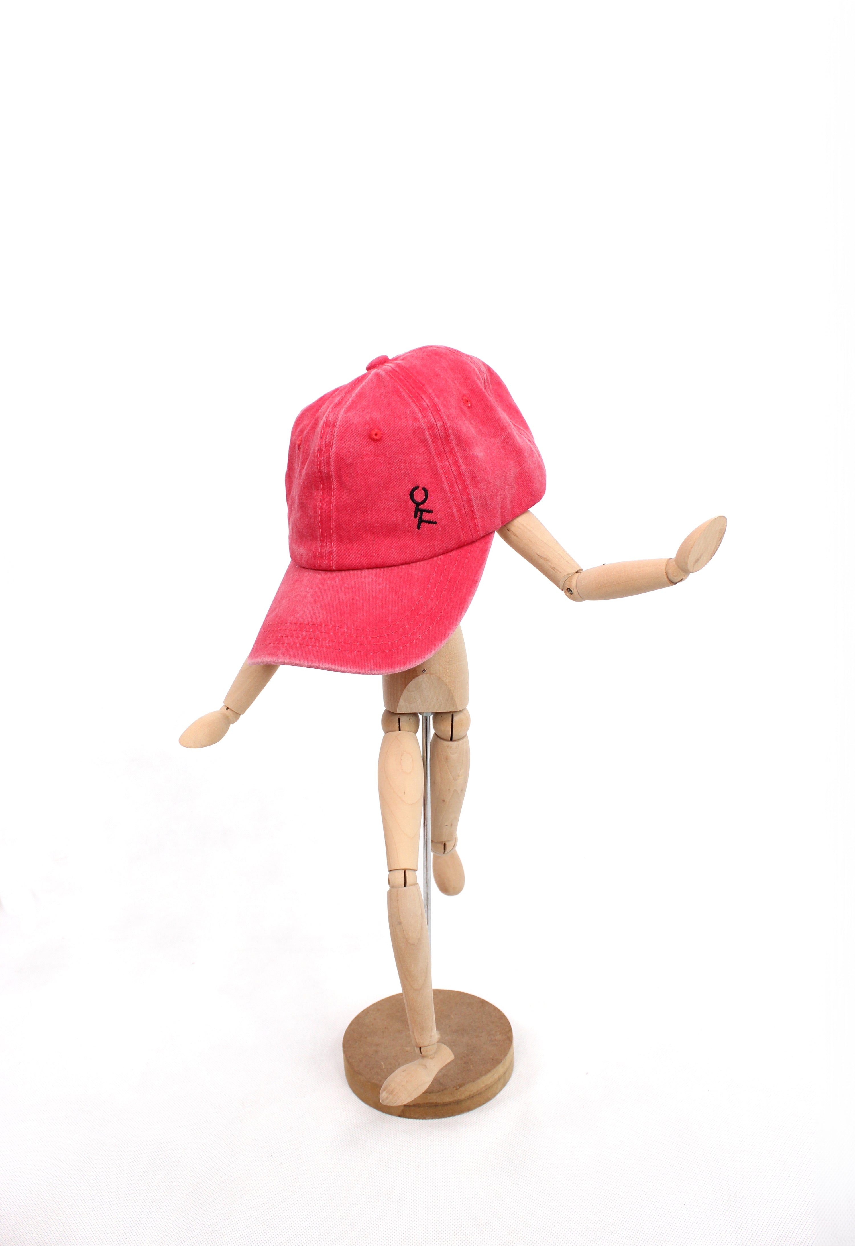 LOGO 刺繡紅水洗復古老帽 Vintage Red Washed Cap